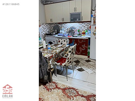 Edirne Kurtuluş Mahallesi eski TOKİ'de satılık giriş kat 1+1 küçük 3